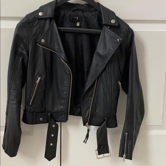 H&M Jackets & Blazers - Faux Leather Black Biker Jacket 🖤 Size 4